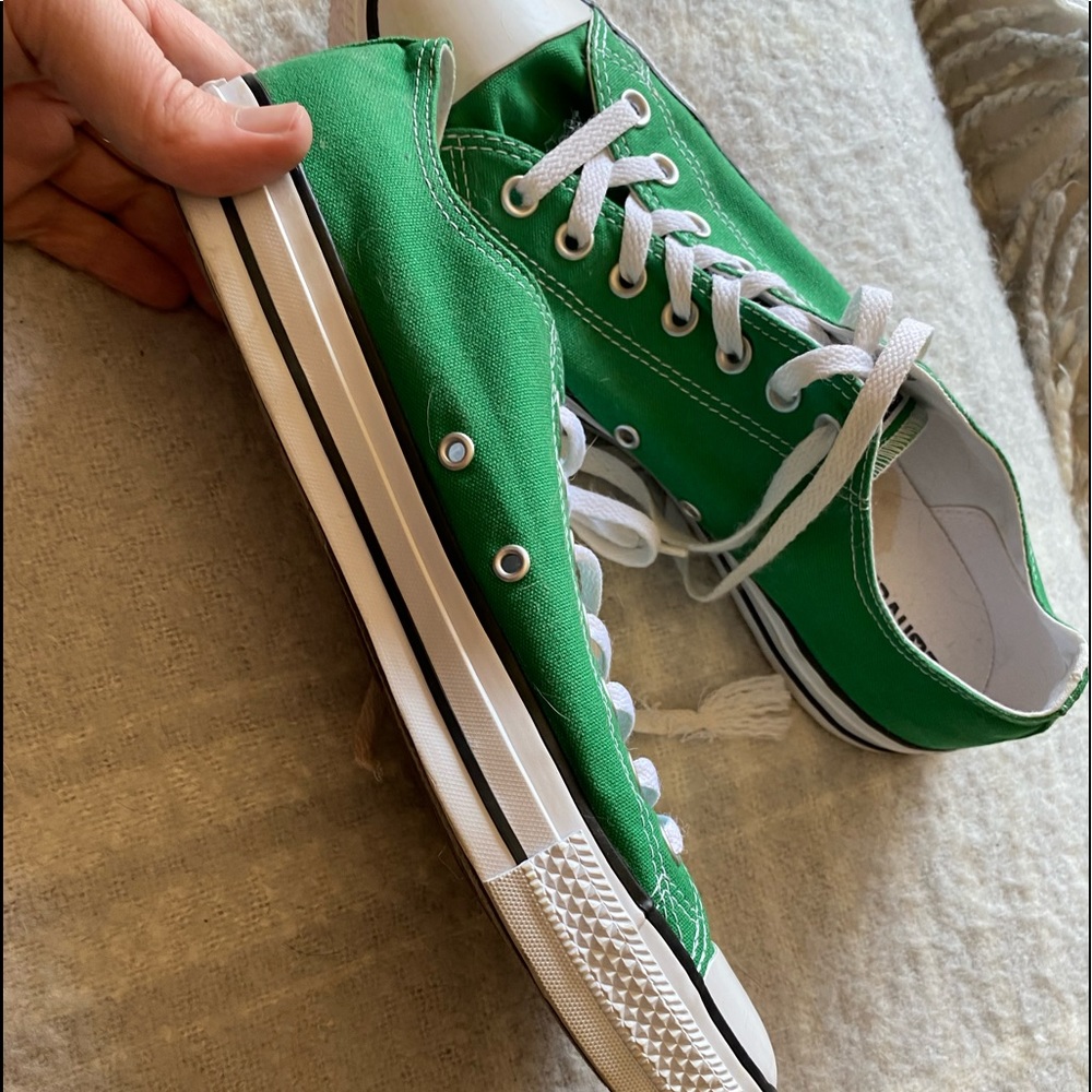 Green Converse🟢🟢